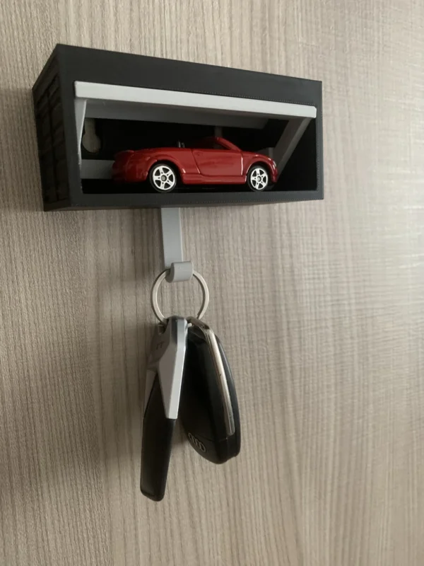 Hotwheels Garage Key Holder - Image 3