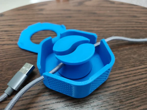 Portable Cable Organizer - Image 3