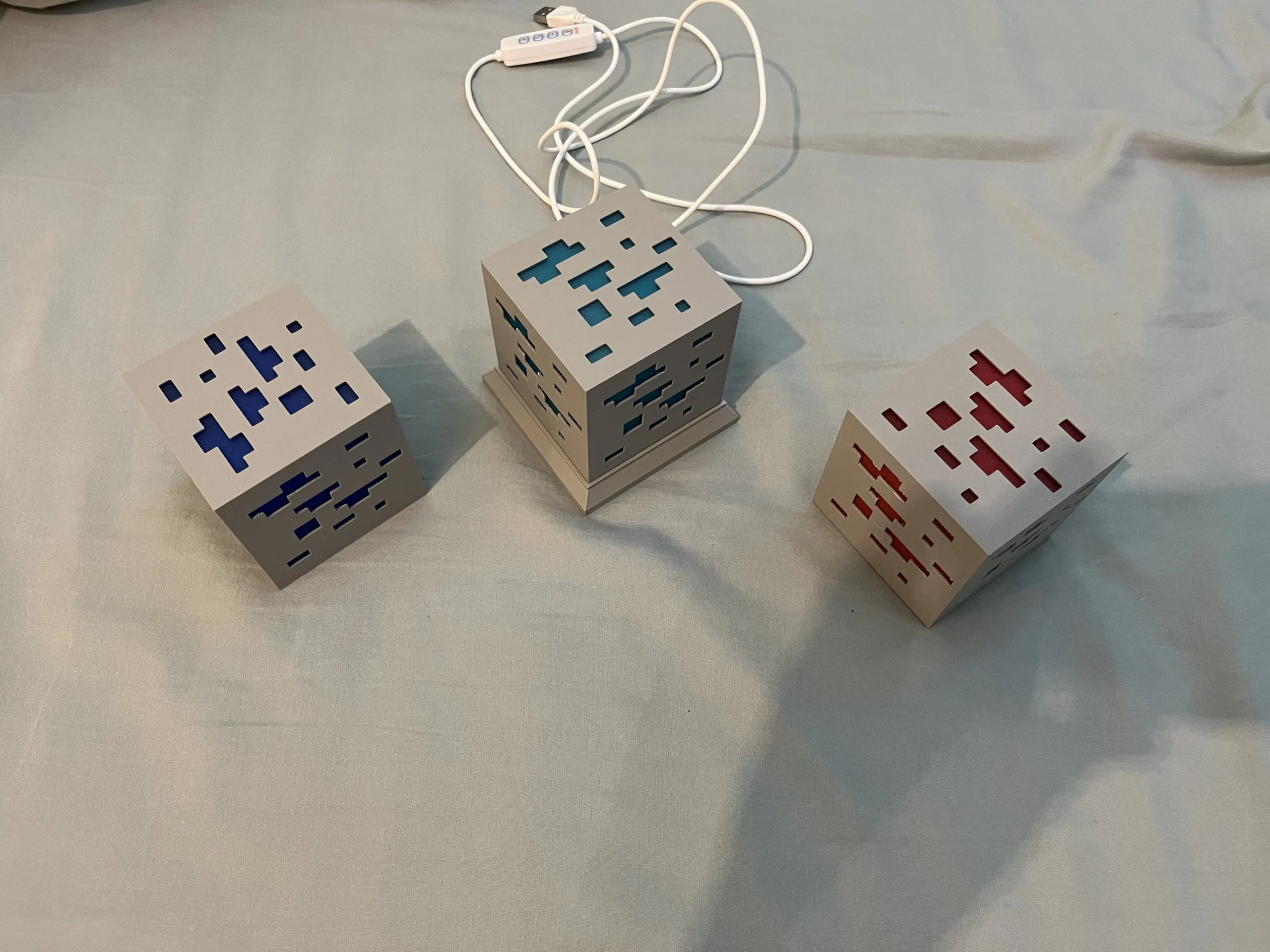 Minecraft Diamond LED Lamp - Image 2